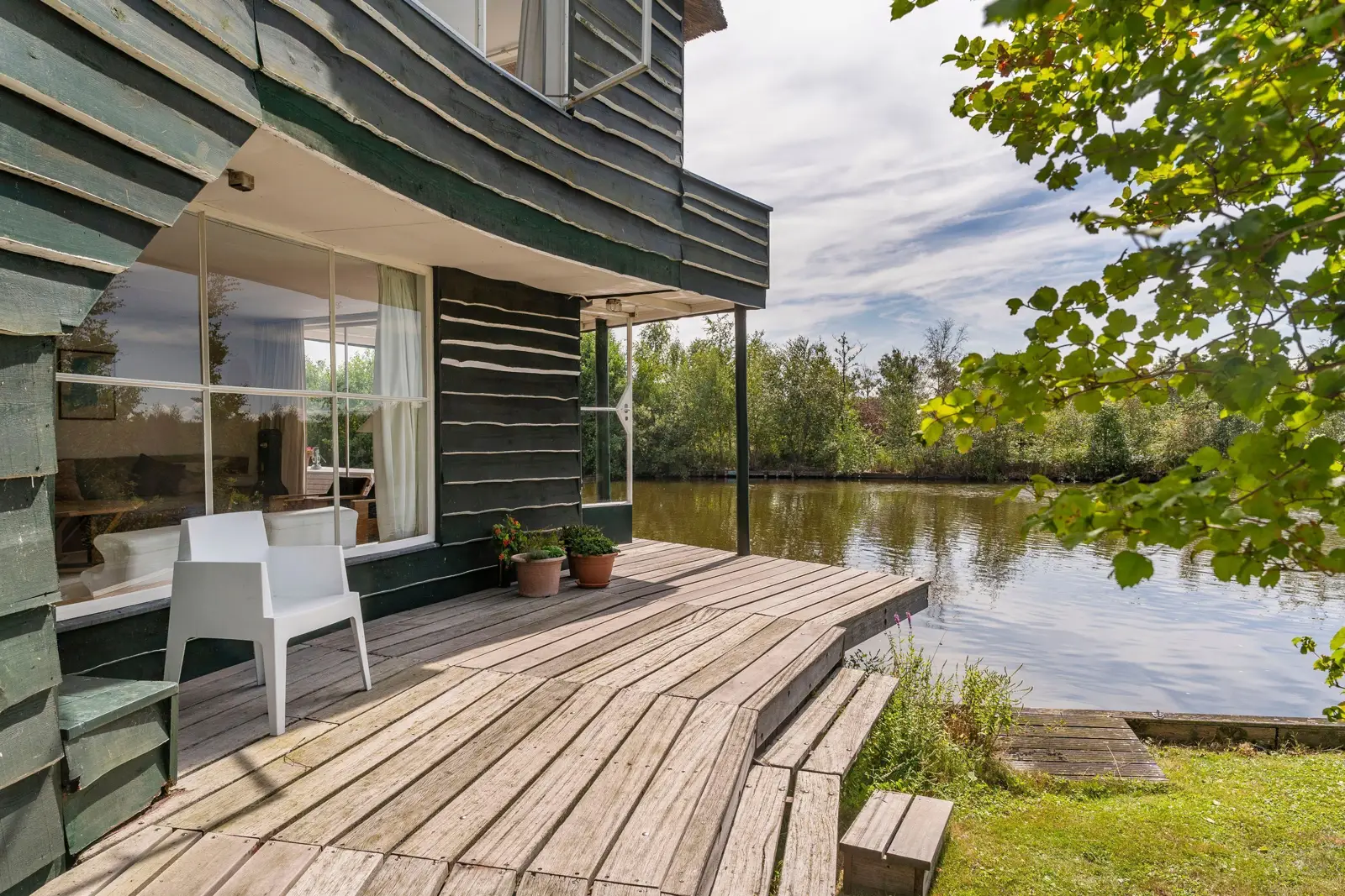 Zomerhuis De Braamakkers, Breukelen – steiger en terras