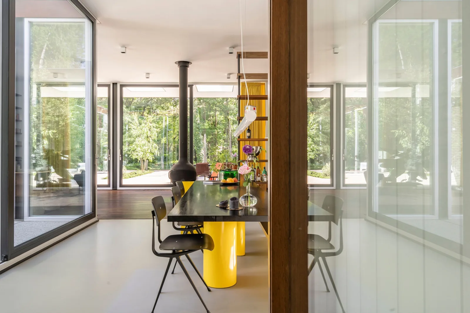 Woonhuis Bosschaert, Laren – doorkijk naar de patio